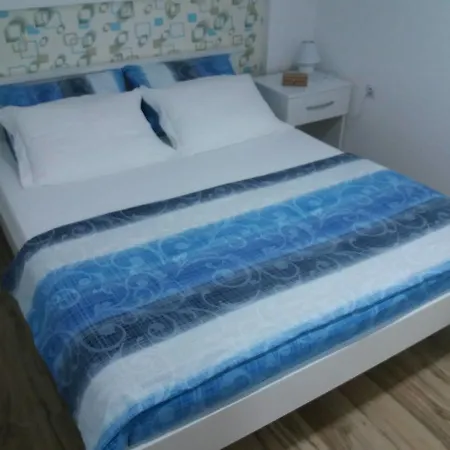 Apartment Stan Na Dan Nis